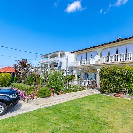 Apartments Mijatovic Lopar Exterior foto